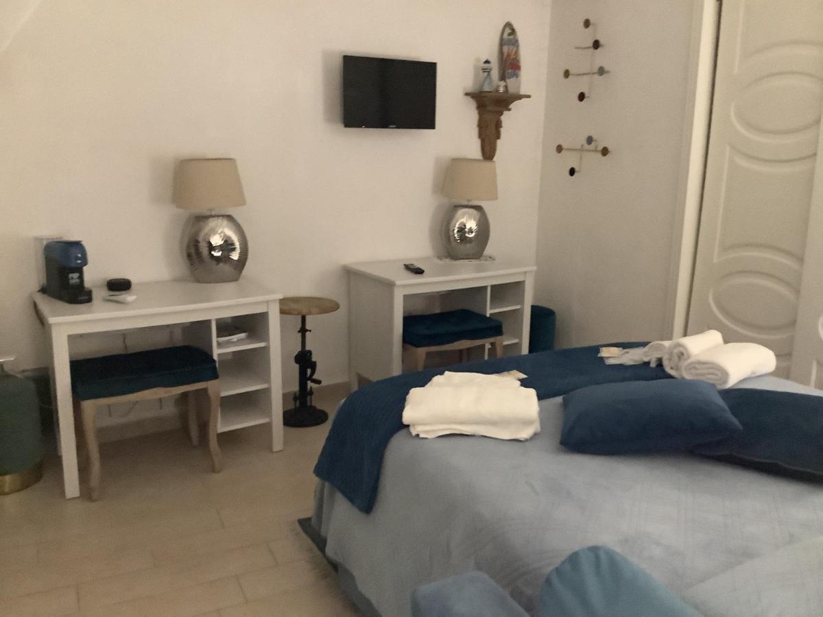Tinnyhouse Napoli Eksteriør bilde